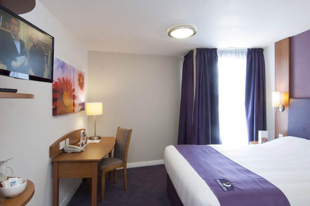 Premier Inn Newcastle Quayside Szoba fotó