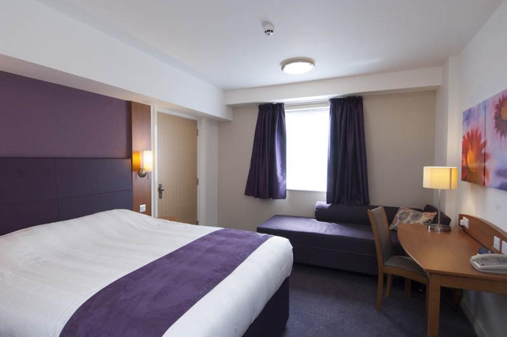 Premier Inn Newcastle Quayside Szoba fotó
