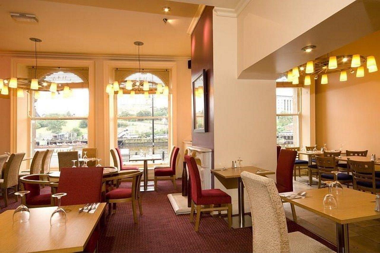 Premier Inn Newcastle Quayside Kültér fotó
