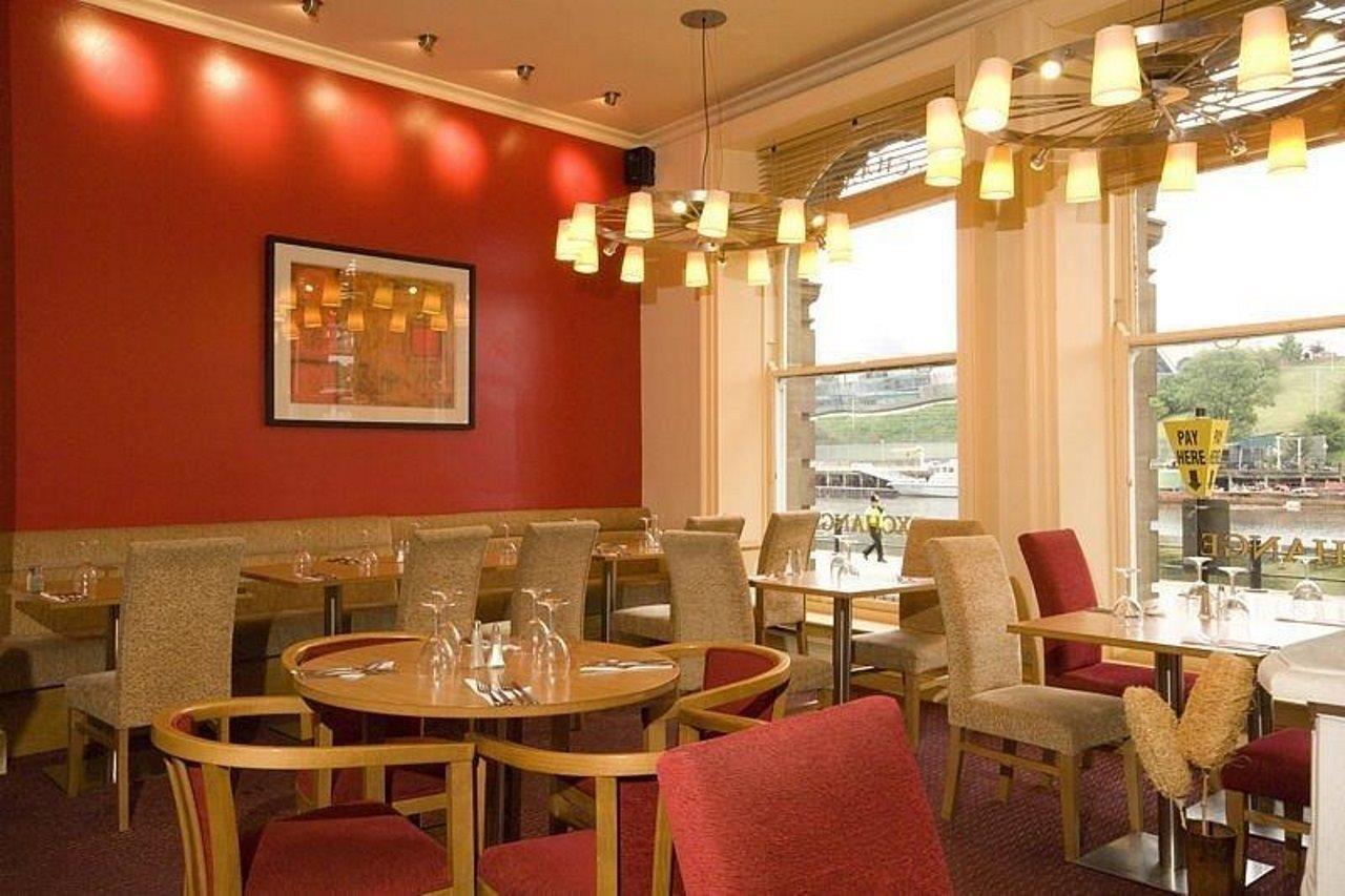Premier Inn Newcastle Quayside Kültér fotó
