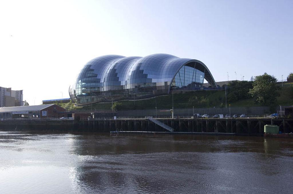 Premier Inn Newcastle Quayside Kültér fotó